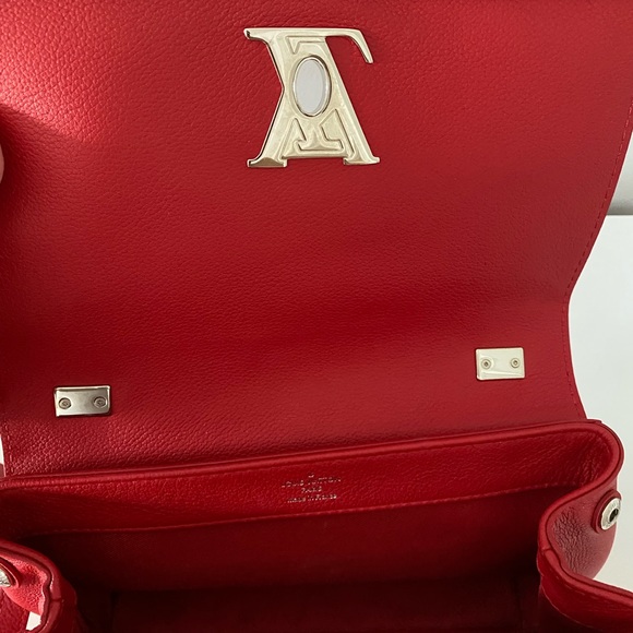 ❌SOLD❌LV LOCKME BB - Picture 12 of 16